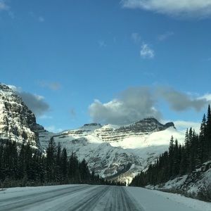 Meet your Posher, Leslie